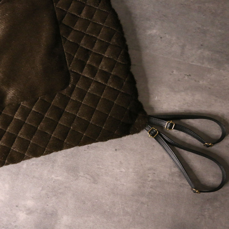 MATS & BLANKETS