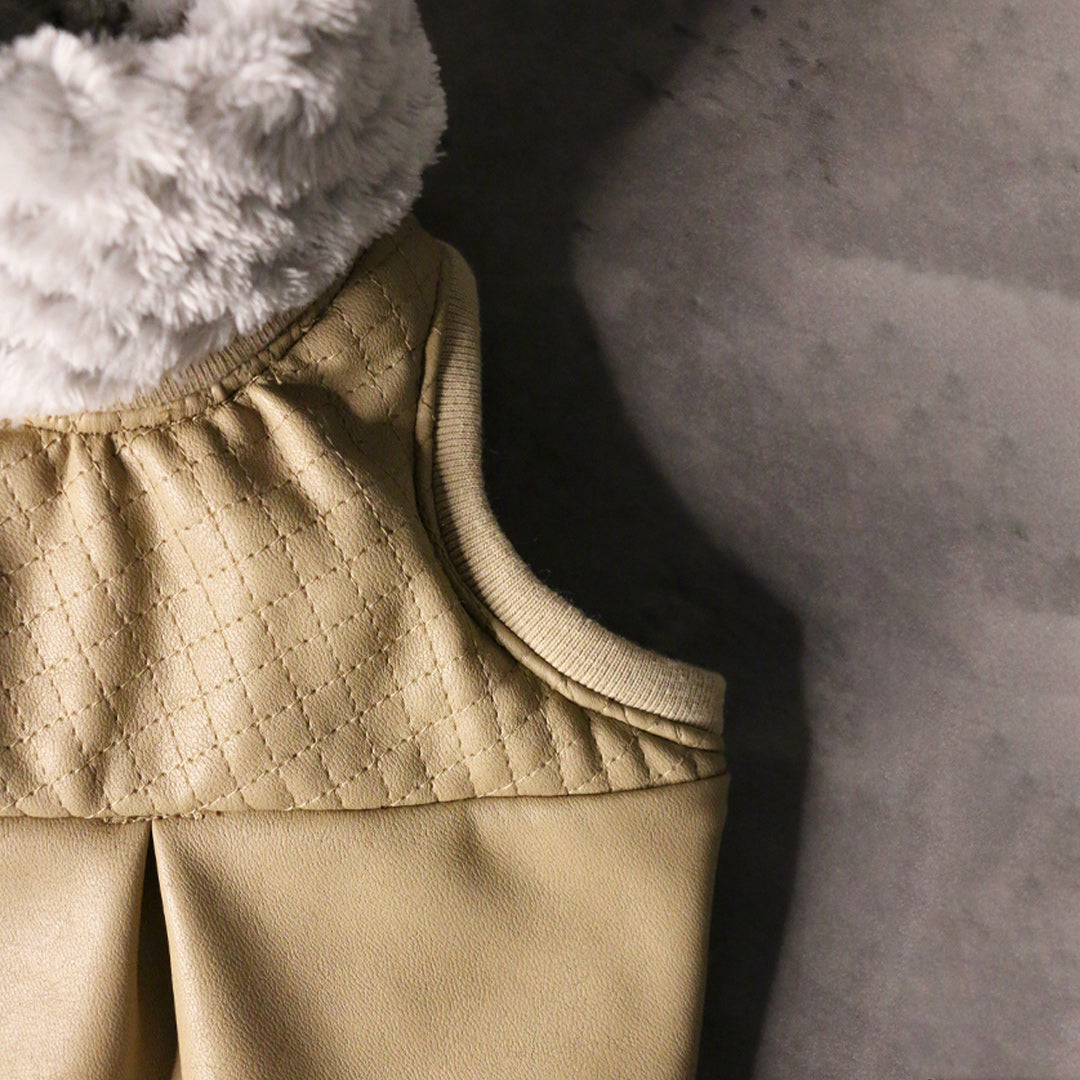 PLEASURE VEST