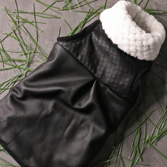 PLEASURE VEST