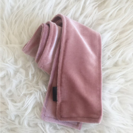 CLINGY STOLE